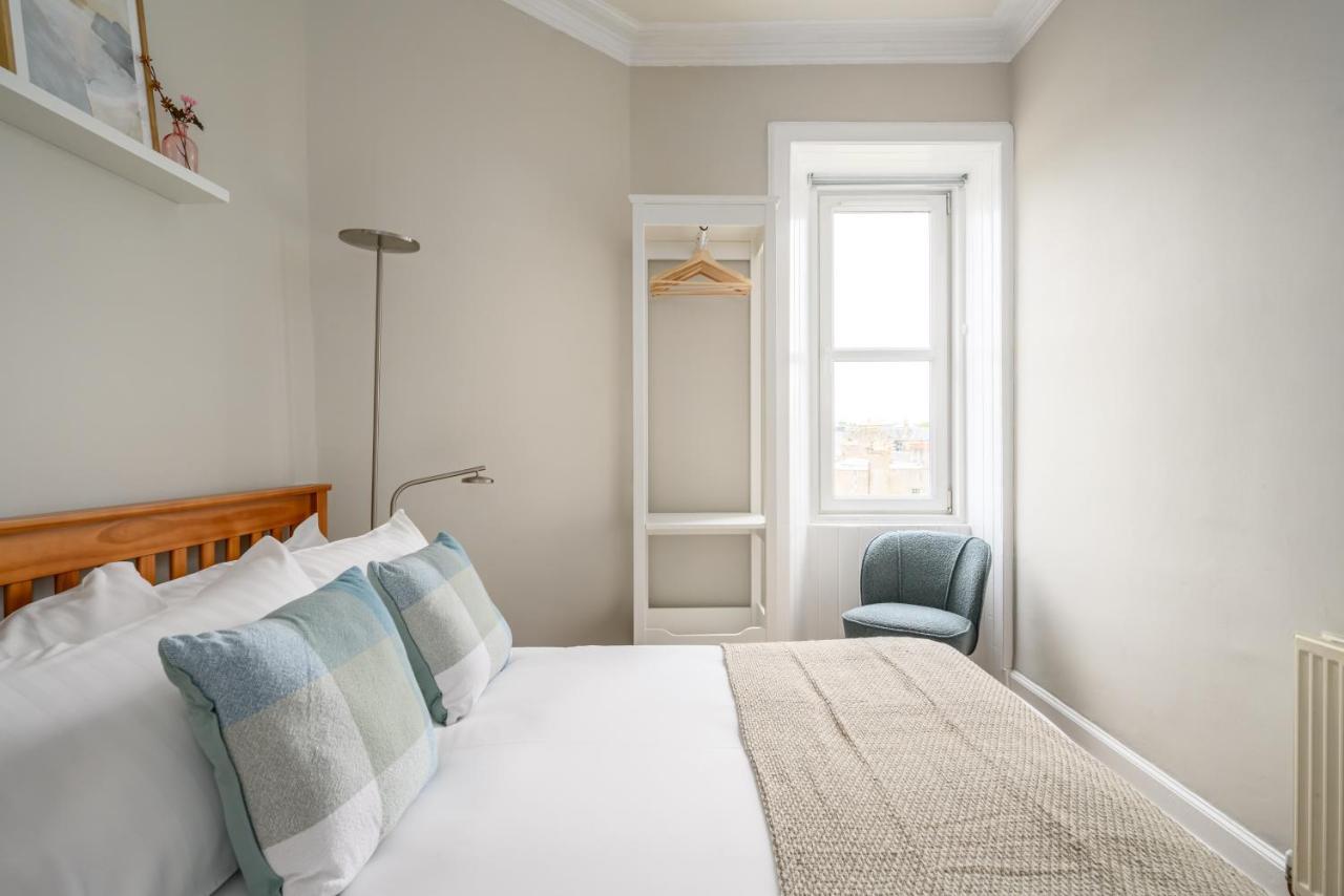 2br New Town Castle View Appartement *